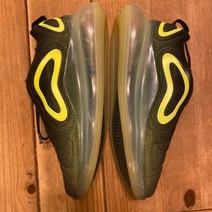 NIKE AIR MAX 720 “Retro future”